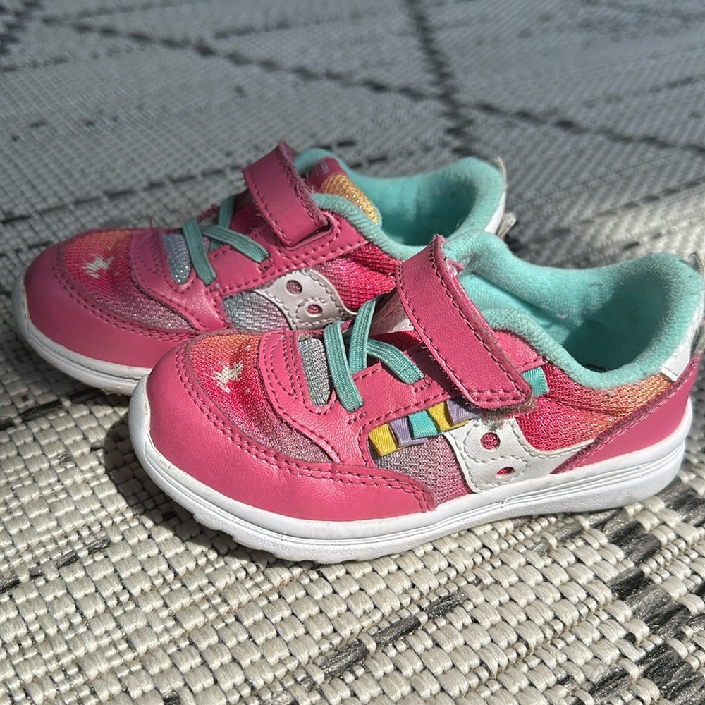 Unicorn saucony shoes size 7.5 barely worn